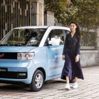Hong Guang Mini: el auto eléctrico de US$4.500 que le planta cara a Tesla en China