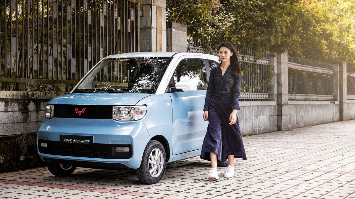 Hong Guang Mini: el auto eléctrico de US$4.500 que le planta cara a Tesla en China