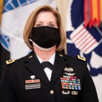 Biden nomina a la primera mujer para liderar el Comando Sur de Estados Unidos