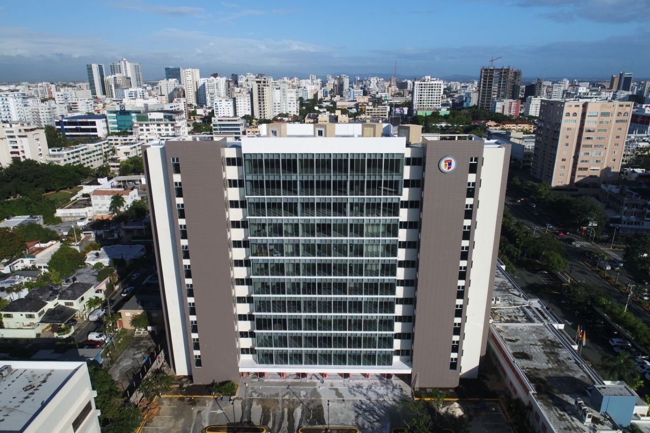 PUCMM tendrá clases presenciales próximo cuatrimestre «cumpliendo protocolos de bioseguridad»