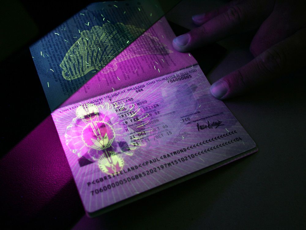 España insiste en crear un pasaporte o 'certificado covid' comunitario para el verano