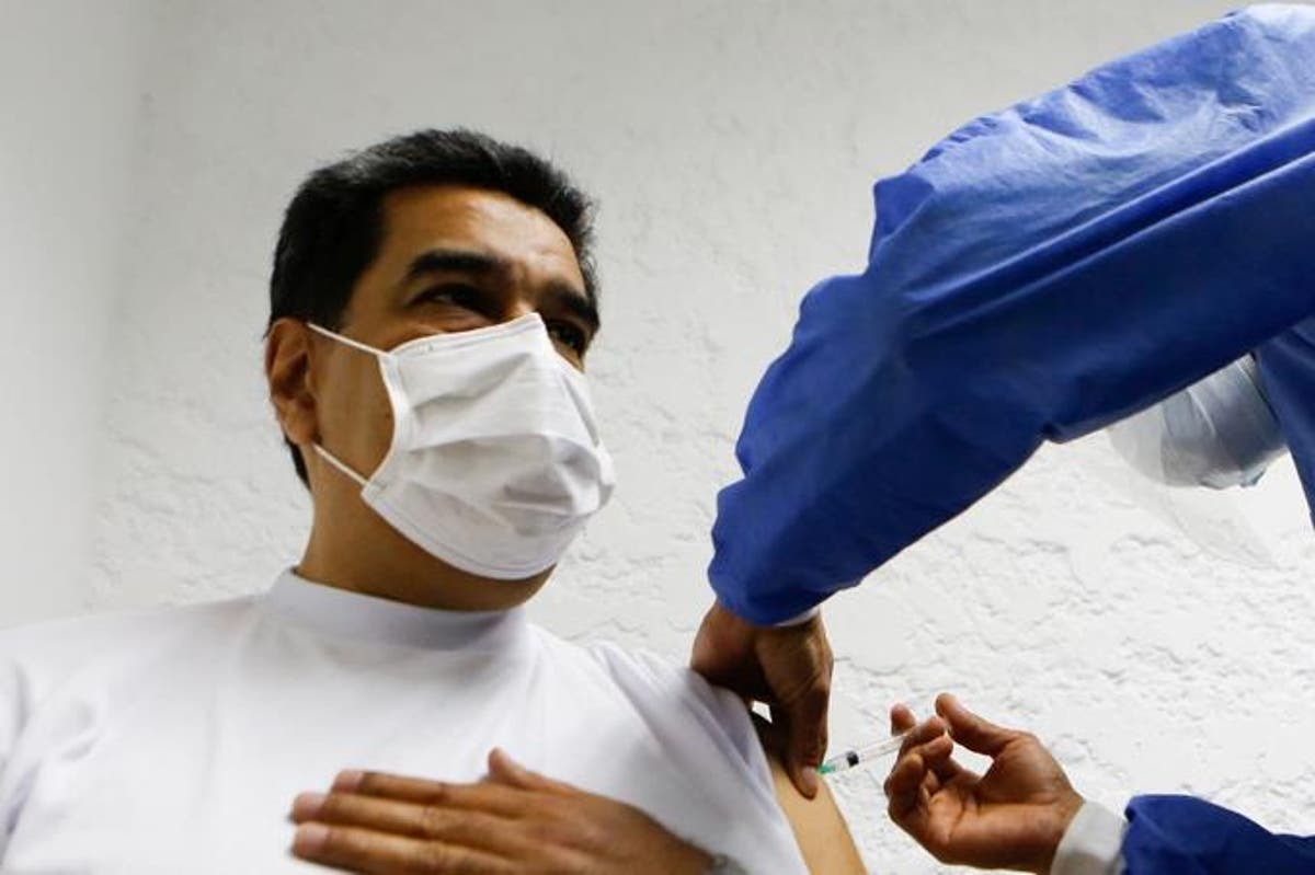 Maduro recibe primera dosis de Sputnik V, la vacuna rusa