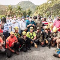 Los héroes que rescataron a los turistas varados en el Teleférico de Puerto Plata