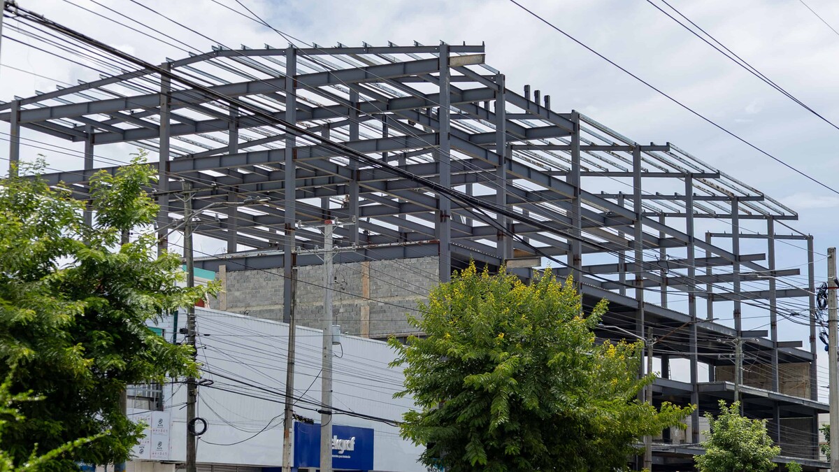 El acero gana terreno en la construcción dominicana