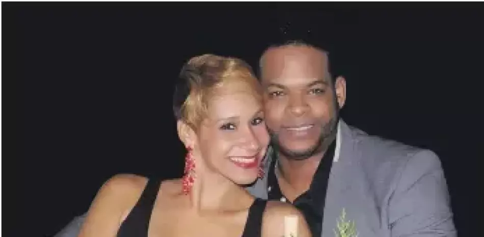 La exesposa y manager de Yiyo Sarante depositó dinero a hombre que se hizo pasar por Tolentino