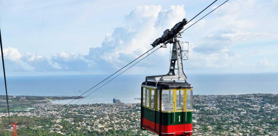 Gobierno dará inicio a remodelación del Teleférico el 3 de octubre