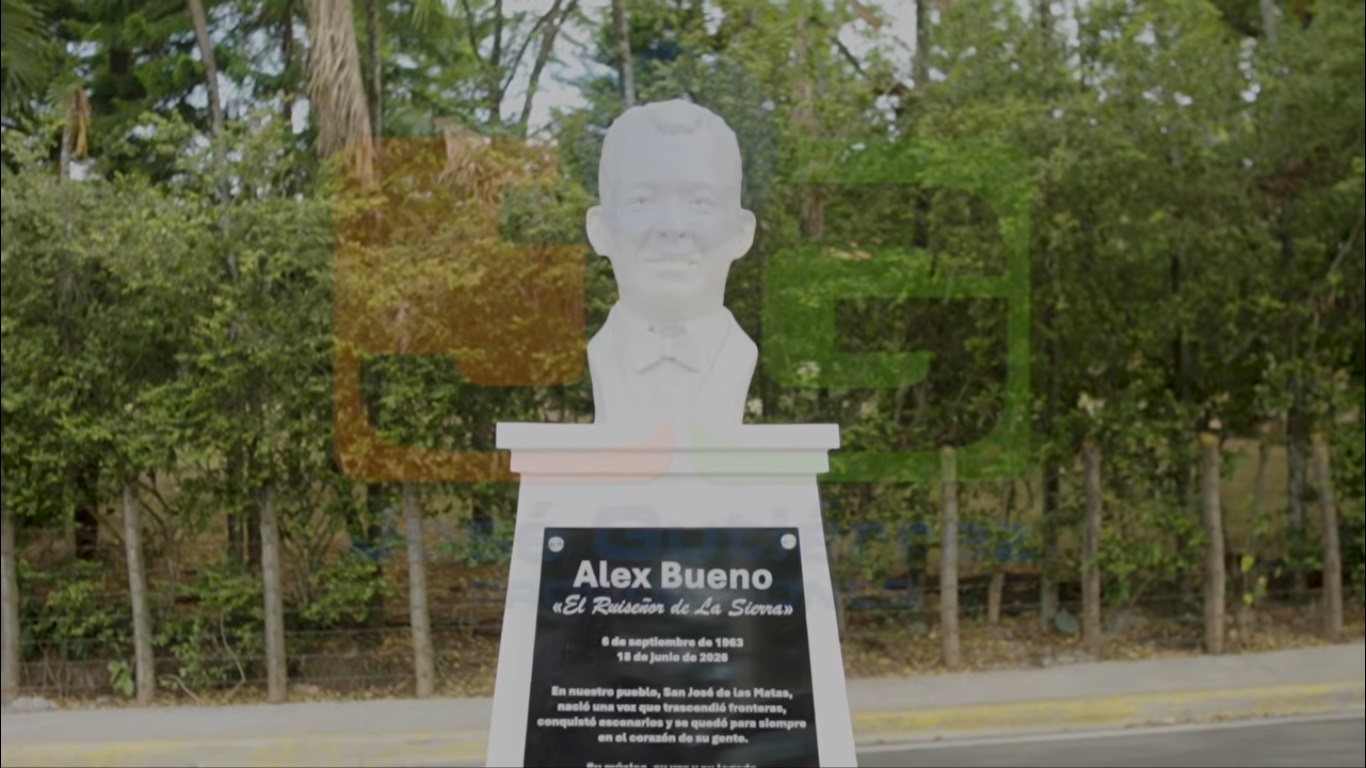 Polémica en San José de las Matas por un busto dedicado a Alex Bueno; “no se parece a él”