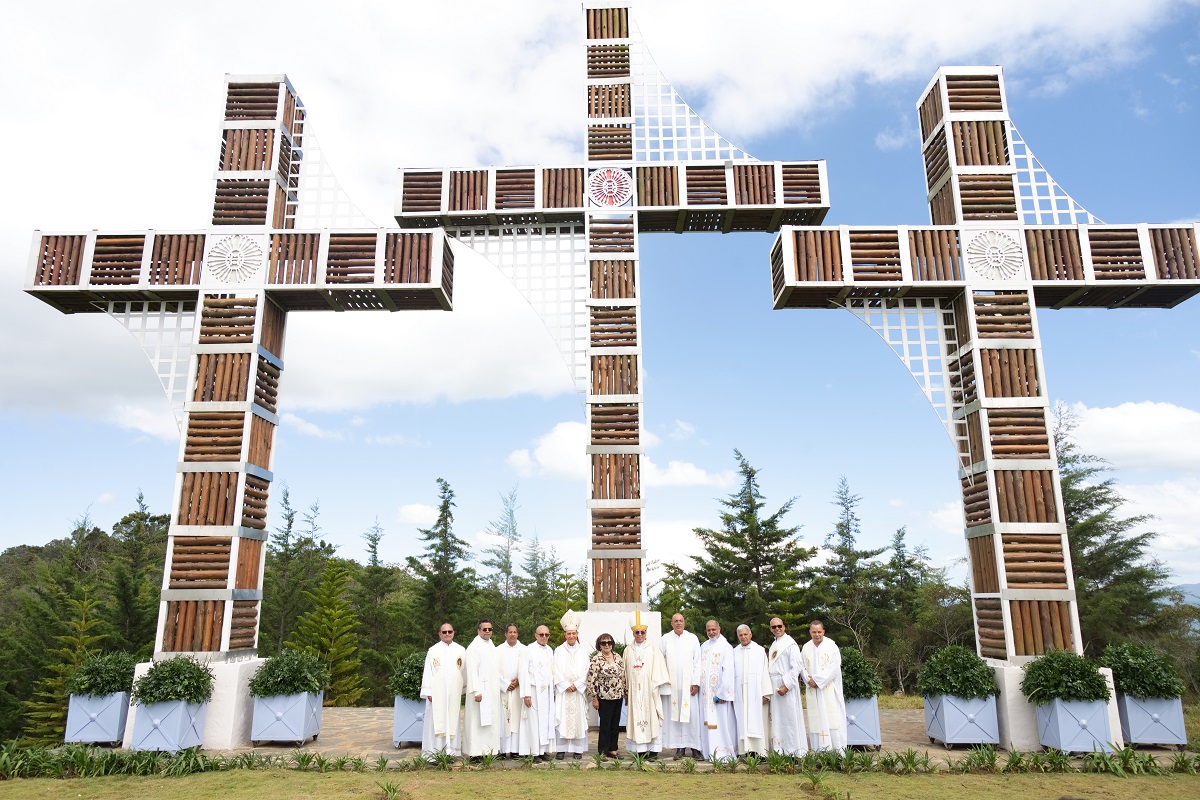 Santuario de Las Tres Cruces: legado de fe en Cerro Angola