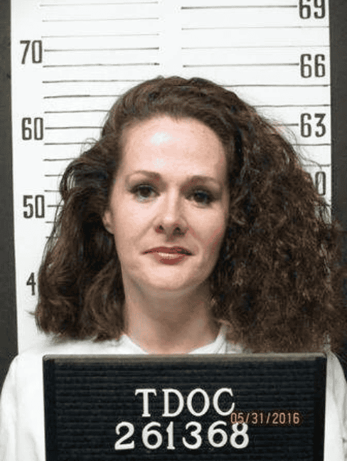 Autoridades de Tennessee confirman que Christa Pike sobrevivió a las inyecciones letales