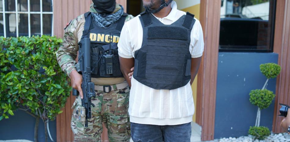 Capturan a Big Leaguer vinculado al decomiso de más de 300 paquetes de presunta droga
