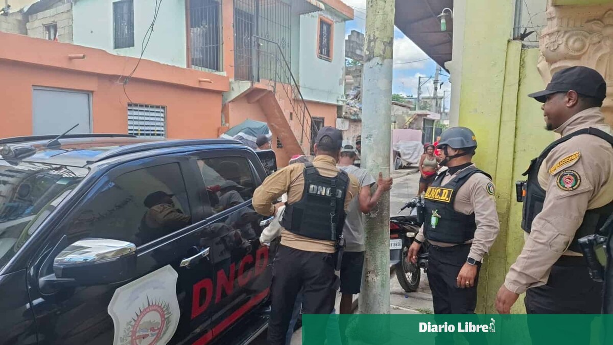 La DNCD pide ser solteros y no tener hijos a los aspirantes a nuevos miembros
