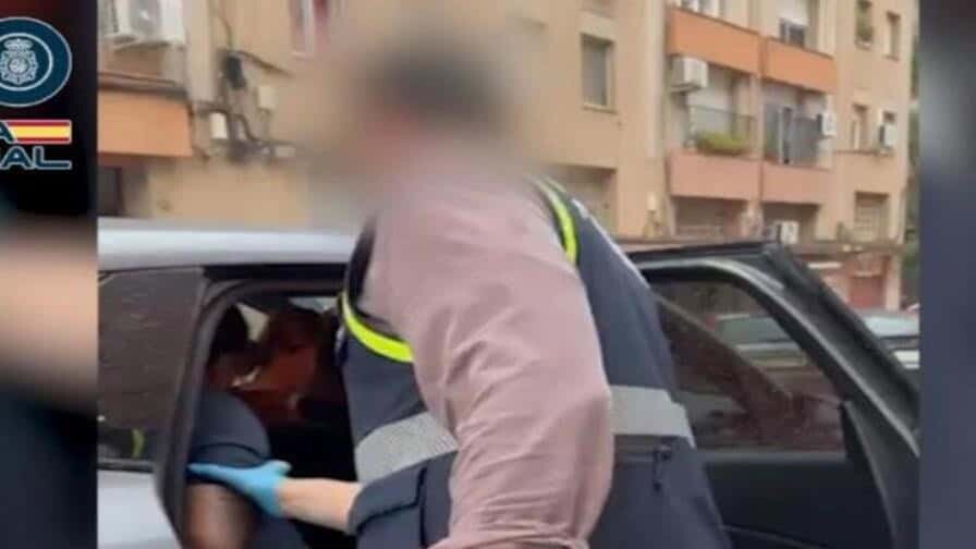 Desarticulan en España red que llevaba dominicanos a Europa con pasaportes colombianos fraudulentos