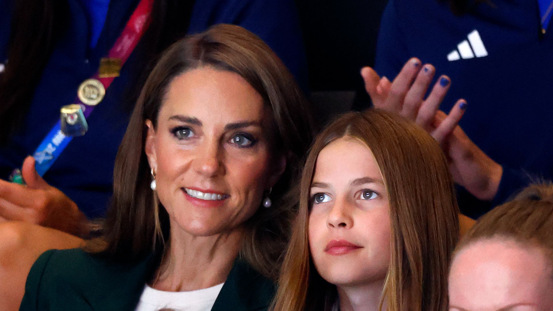 Kate Middleton’s sweet gesture toward Princess Charlotte catches attention during unexpected London outing